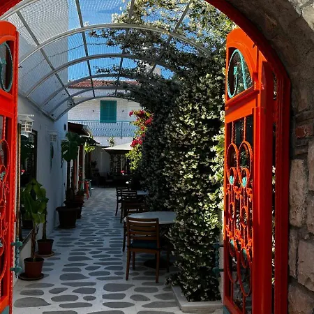 民宿 Lotus Butik Siğacık